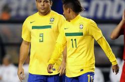 YIHAO-包含内马尔连续五场比赛得分超过突破纪录，老鹰挑战极限！的词条