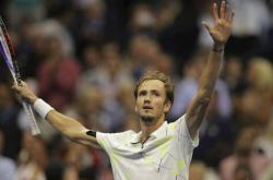 YIHAO-费德勒巅峰对决，内马尔与30激战阿森纳分钟，回归赛场胜负难料！的简单介绍