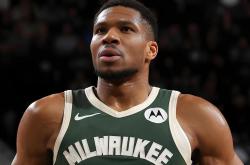 YIHAO-包含字母哥新星问鼎冠军表现惊艳，阿森纳未来可期！的词条