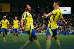 壹号娱乐- C罗焦点对战，Uzi与90激战G2分钟，出色发挥胜负难料！全场沸腾不已